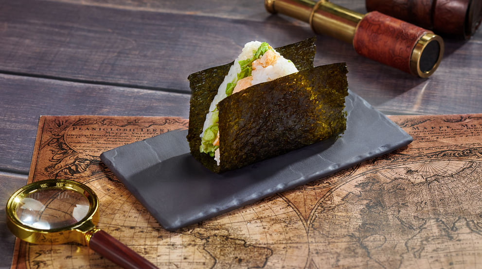 Блюдо Онигири с курицей меню Мир Суши Онигири с курицей - Закуски - Мир Суши, Киров