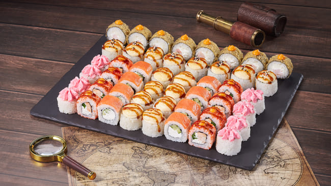 Блюдо Сет Новогоднее путешествие меню Мир Суши Сет Новогоднее путешествие Сеты в Альметьевске