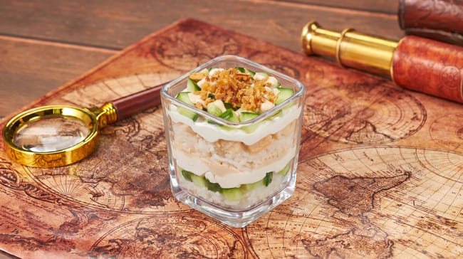 Блюдо Трайфл с курицей меню Мир Суши Трайфл с курицей Онигири и трайфлы в Ижевске
